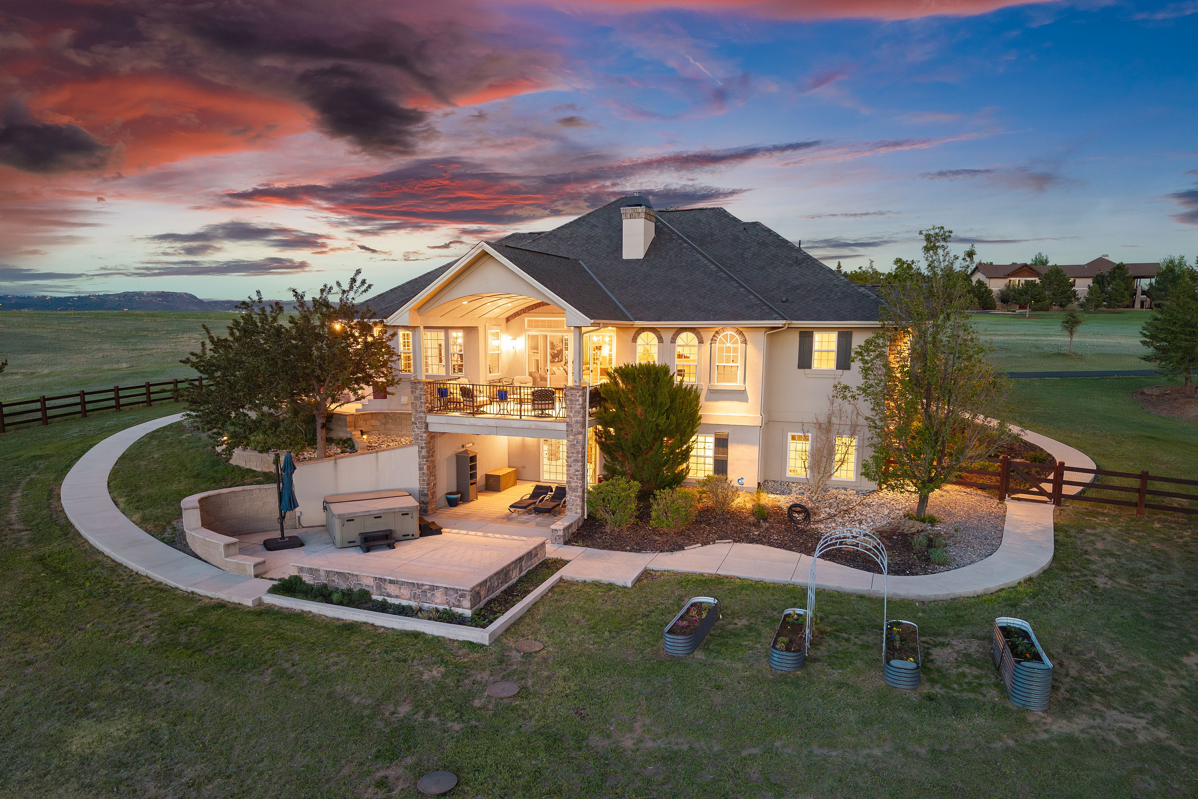  Set on five scenic acres with sweeping Front Range views - 物件實景