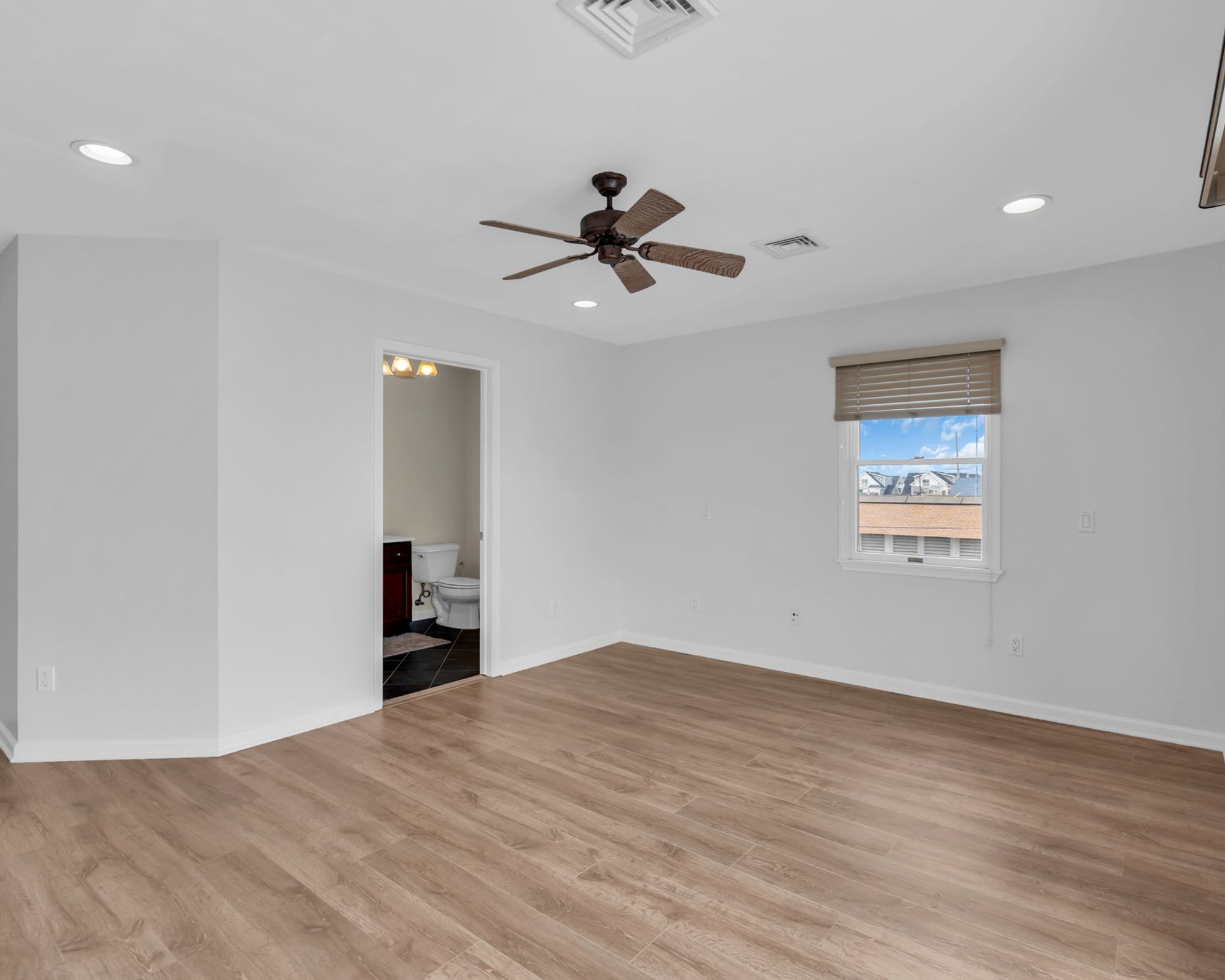  Ocean Block Shore Colonial - 物件實景
