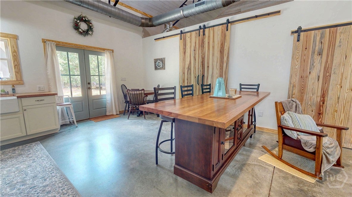 Pembroke, Georgia, 31321, United States, 2 Bedrooms Bedrooms, ,2 BathroomsBathrooms,Residential,For Sale,1981842