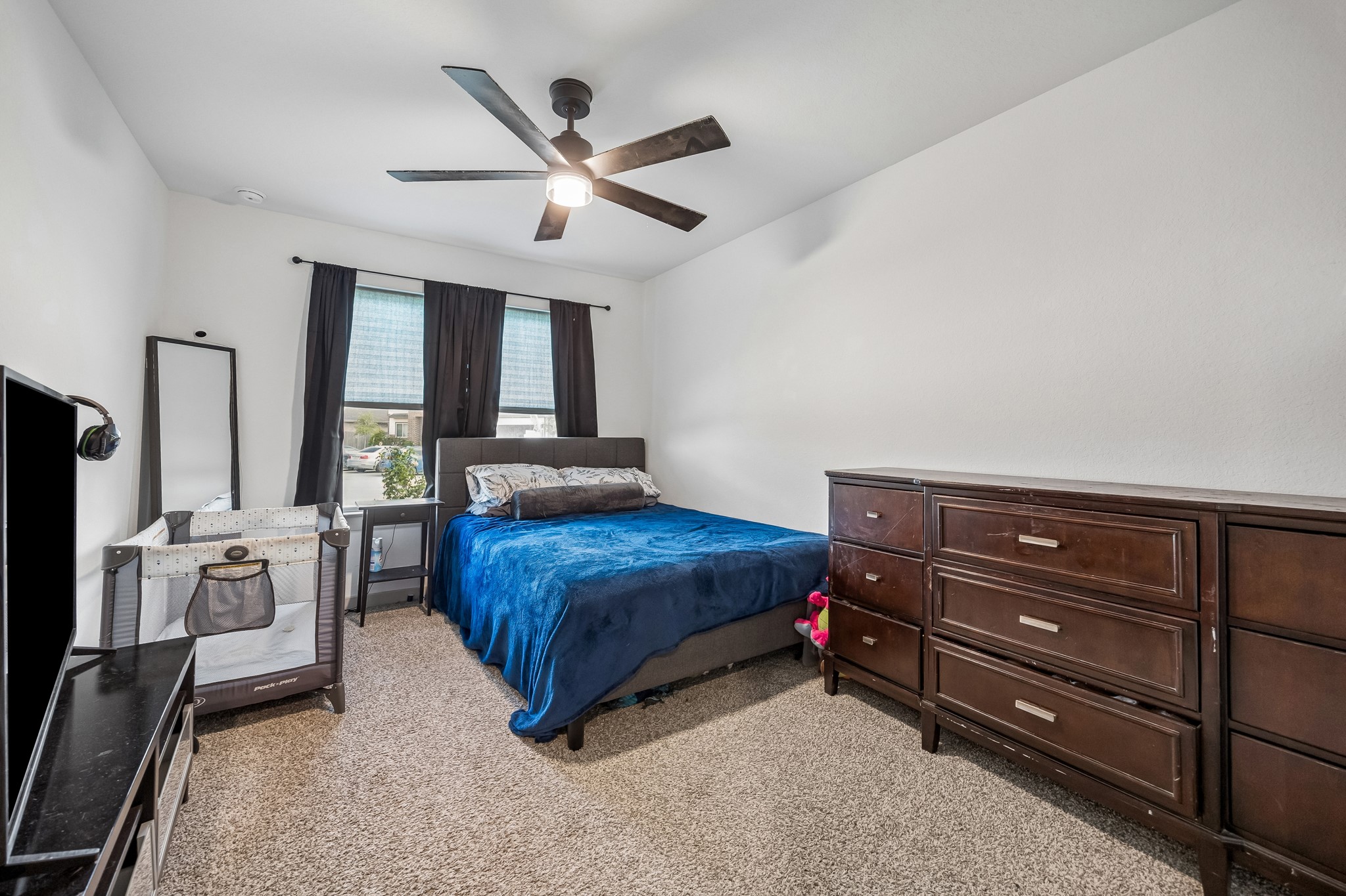  3938 Hordley Terrace Trail - 物件實景