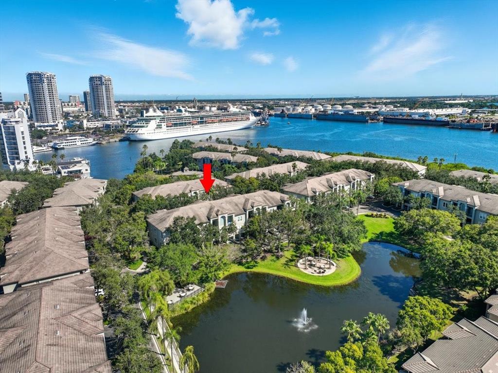 Tampa, Florida, 33602, United States, 3 Bedrooms Bedrooms, ,2 BathroomsBathrooms,Residential,For Sale,1970738