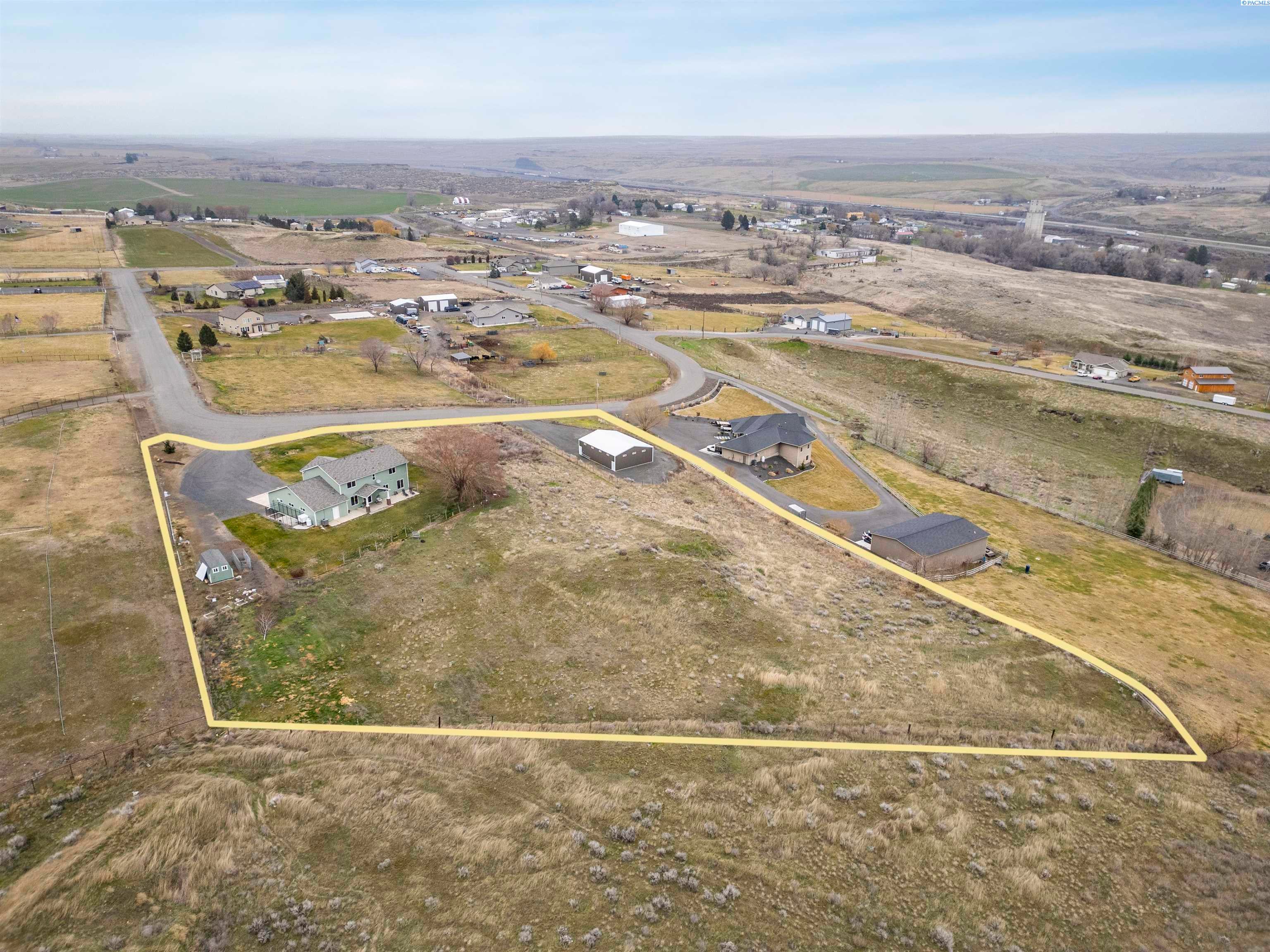 Eltopia, Washington, 99330, United States, 5 Bedrooms Bedrooms, ,4 BathroomsBathrooms,Residential,For Sale,2012124