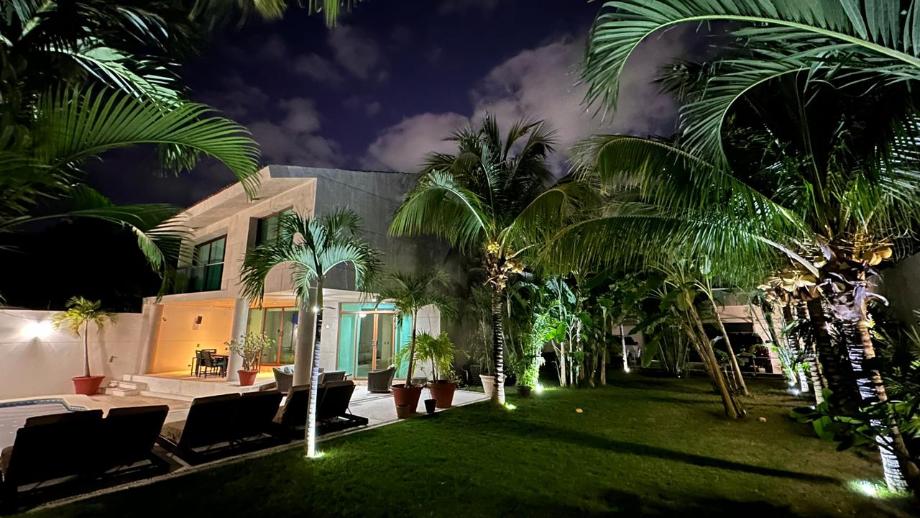 Playa del Carmen, Quintana Roo, 77717, Mexico, 5 Bedrooms Bedrooms, ,5 BathroomsBathrooms,Residential,For Sale,1968651