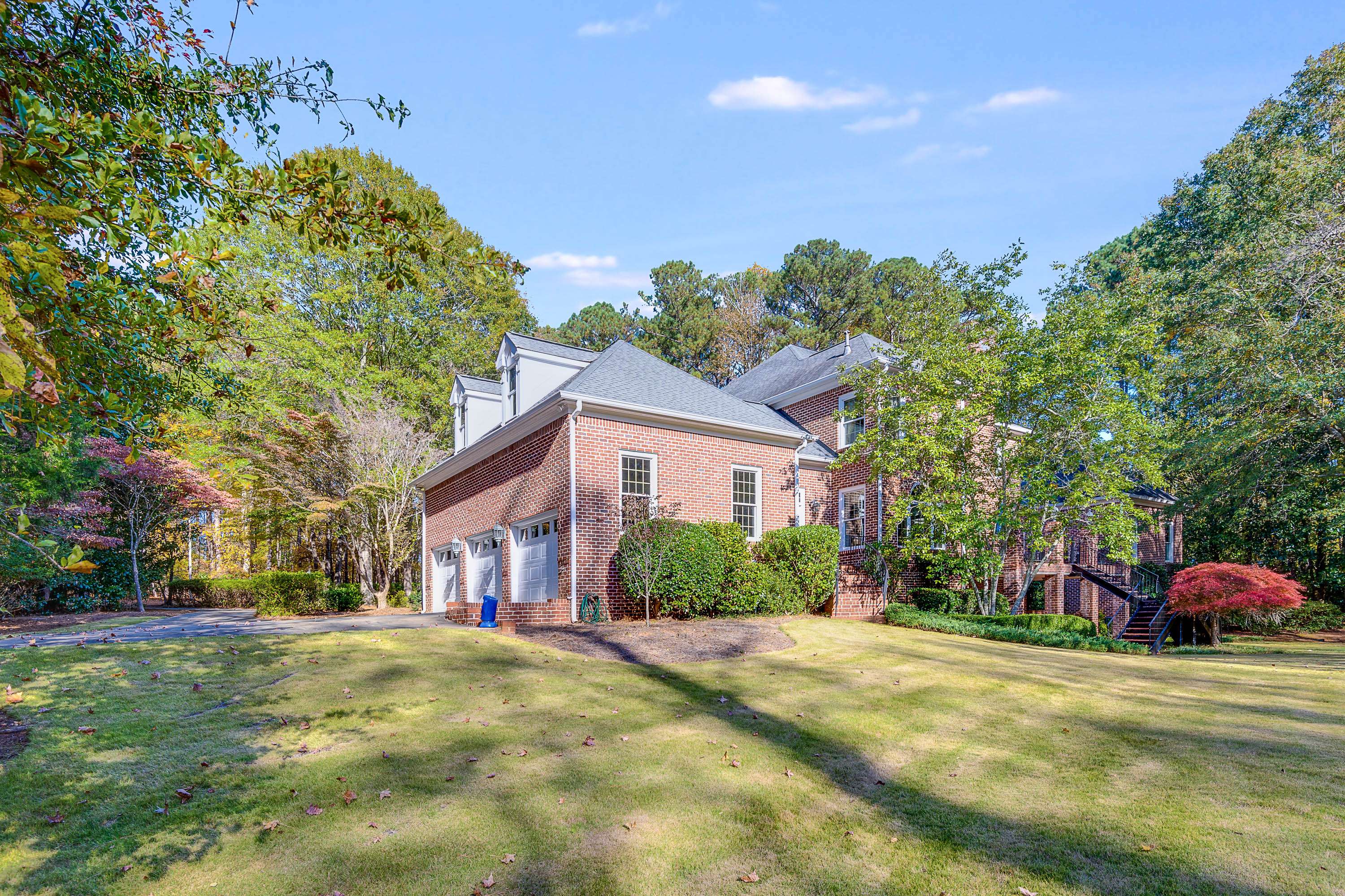  Elegant Georgian Estate on the Golf Course in White Oak Country Club - 物件實景