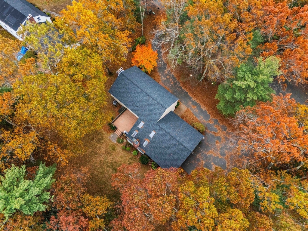 Andover, Massachusetts, 01810, United States, 4 Bedrooms Bedrooms, ,3 BathroomsBathrooms,Residential,For Sale,1987628