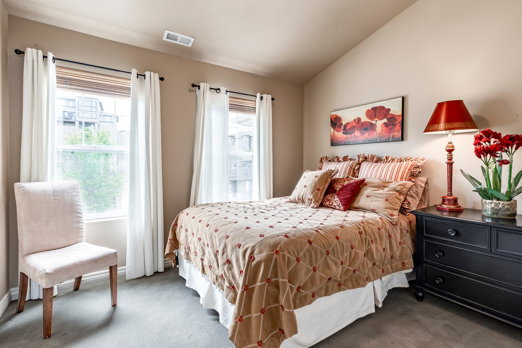  Suncrest Townhouse with Impeccable Valley Views - 物件實景