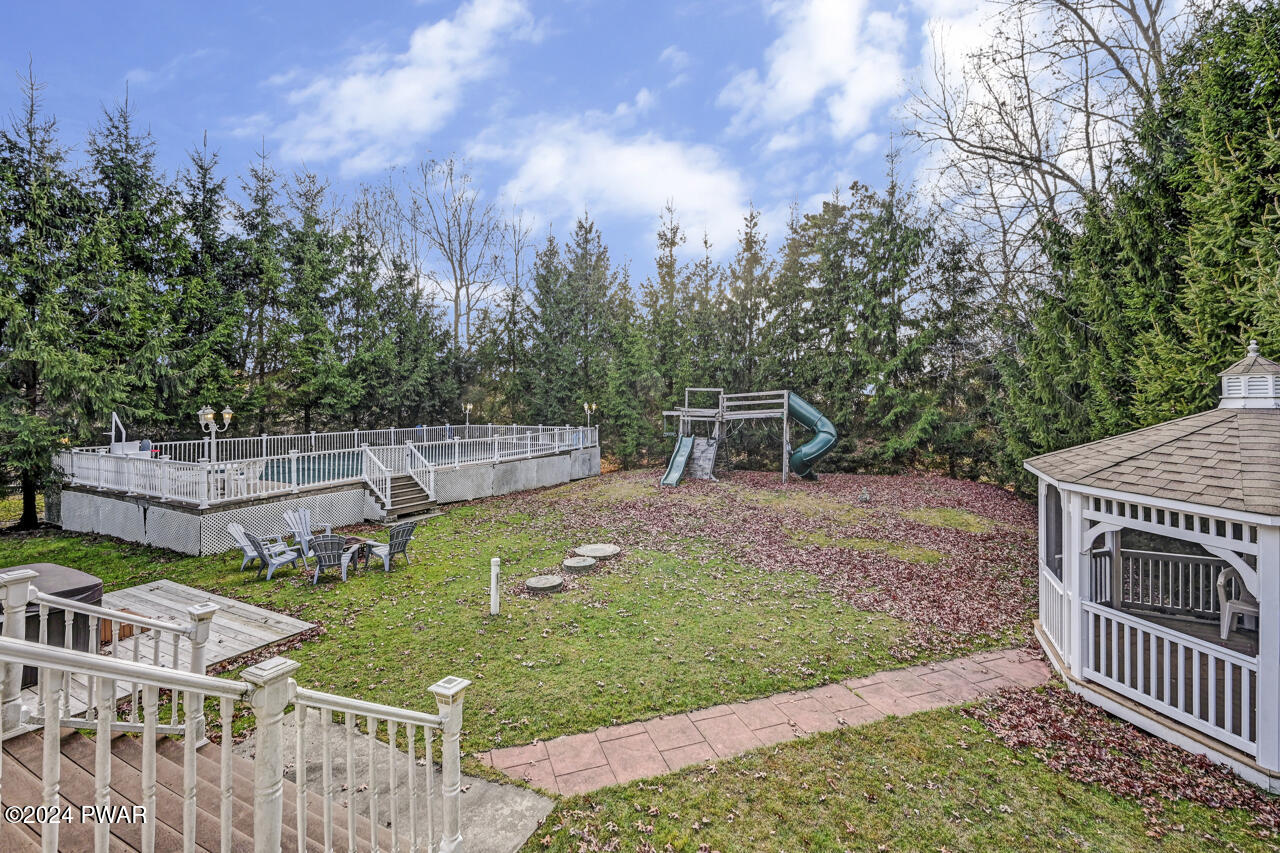 Albrightsville, Pennsylvania, 18210, United States, 4 Bedrooms Bedrooms, ,5 BathroomsBathrooms,Residential,For Sale,1982857