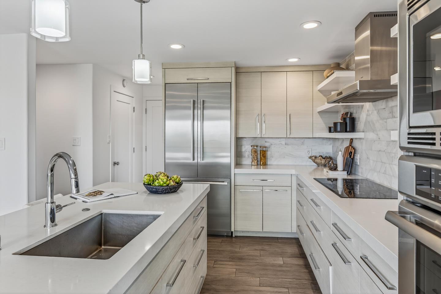 Hillsborough, California, 94010, United States, 3 Bedrooms Bedrooms, ,4 BathroomsBathrooms,Residential,For Sale,1989109