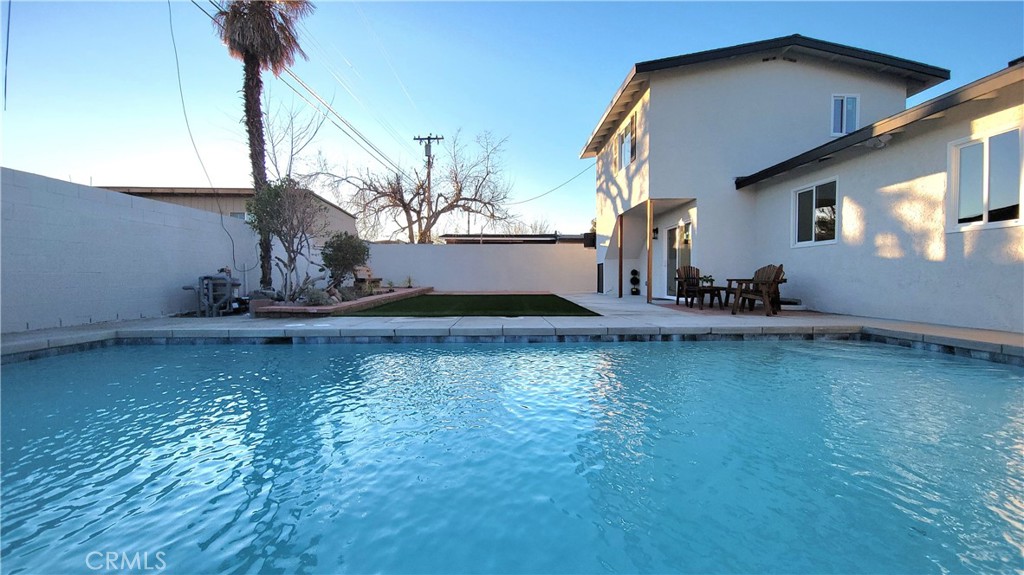 Palmdale, California, 93550, United States, 4 Bedrooms Bedrooms, ,2 BathroomsBathrooms,Residential,For Sale,2011344