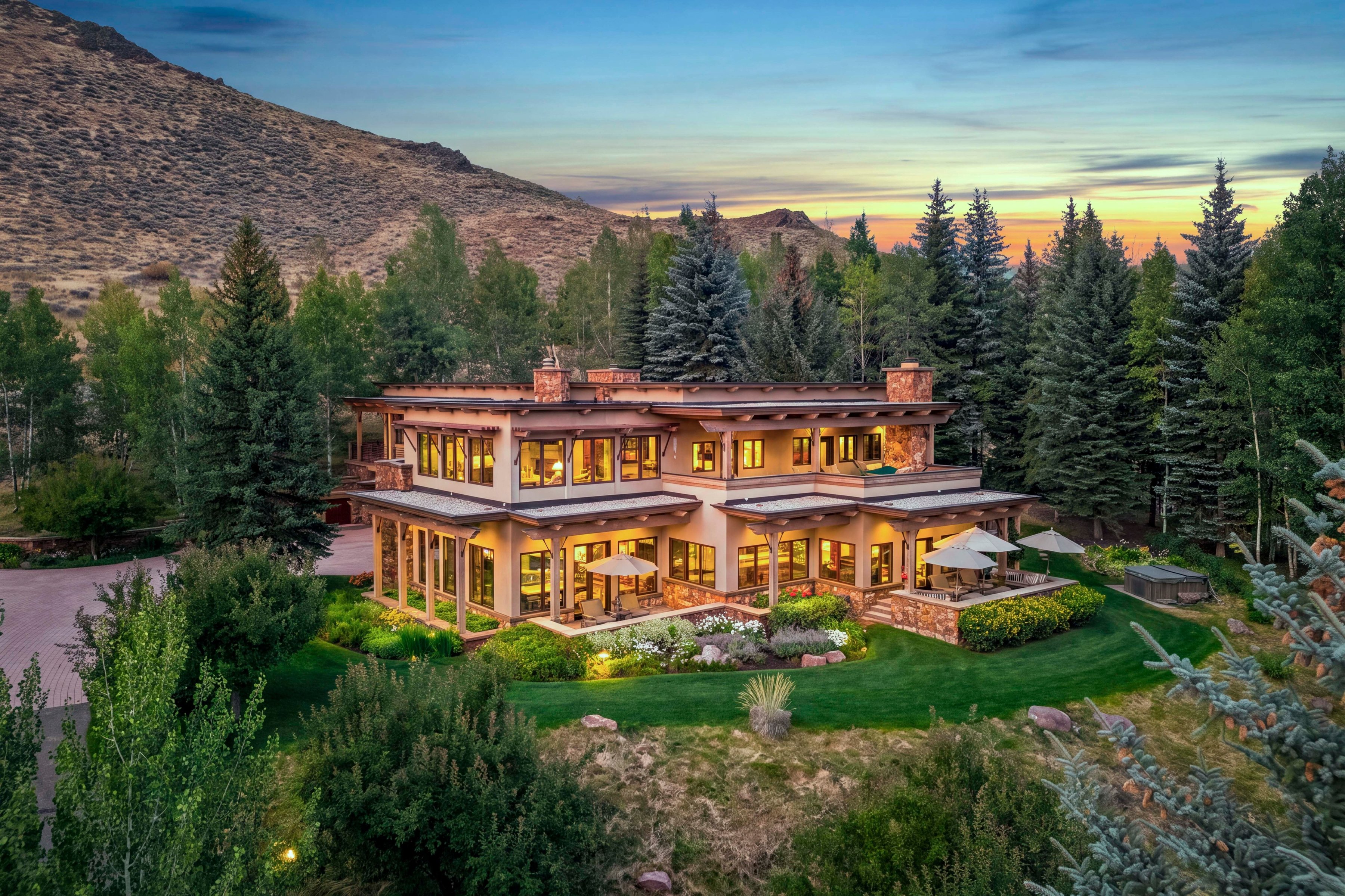  Nothing Compares to an Exquisite Bigwood Residence - 物件實景