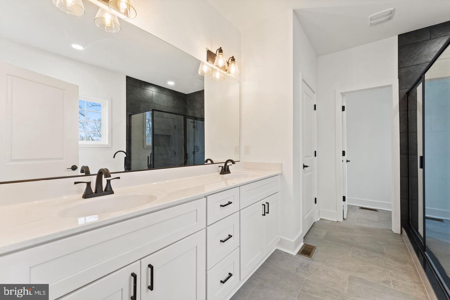 Culpeper, Virginia, 22701, United States, 3 Bedrooms Bedrooms, ,2 BathroomsBathrooms,Residential,For Sale,2001246