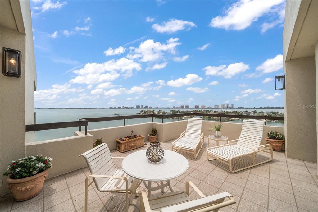 Belleair, Florida, 33756, United States, 3 Bedrooms Bedrooms, ,2 BathroomsBathrooms,Residential,For Sale,1793100