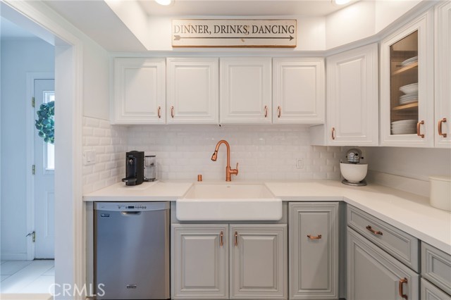 Anaheim, California, 92805, United States, 3 Bedrooms Bedrooms, ,1 BathroomBathrooms,Residential,For Sale,1914168