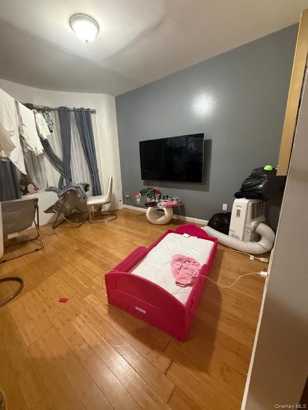 Brooklyn, New York, 11208, United States, 7 Bedrooms Bedrooms, ,3 BathroomsBathrooms,Residential,For Sale,1984304