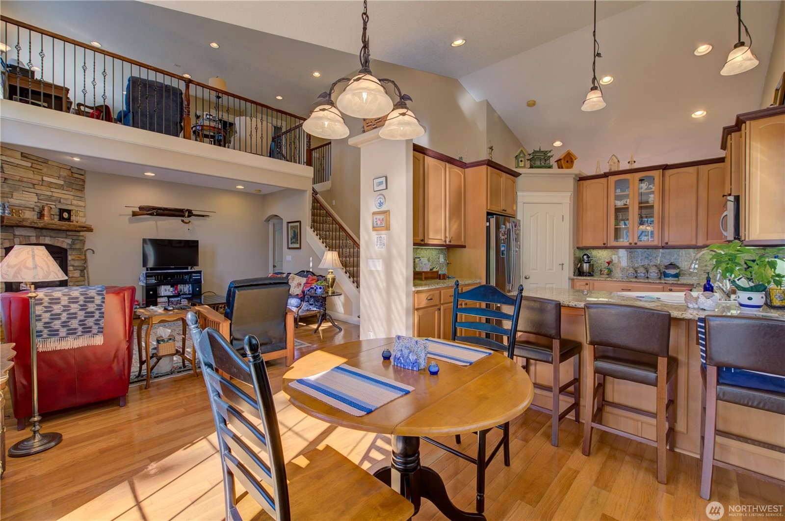 Long Beach, Washington, 98631, United States, 3 Bedrooms Bedrooms, ,4 BathroomsBathrooms,Residential,For Sale,1937572