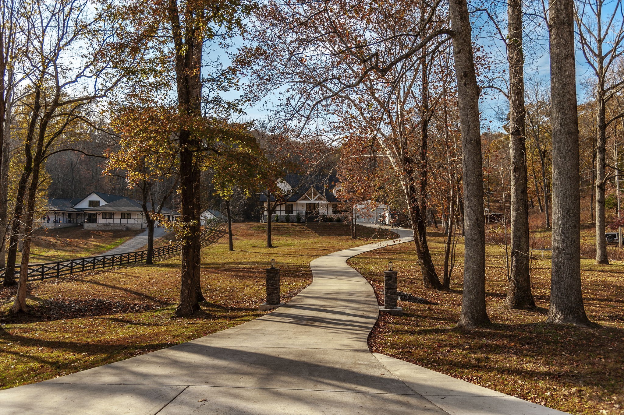 Goodlettsville, Tennessee, 37072, United States, 4 Bedrooms Bedrooms, ,6 BathroomsBathrooms,Residential,For Sale,1996833
