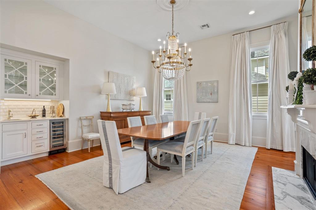 Lake Charles, Louisiana, 70601, United States, 4 Bedrooms Bedrooms, ,4 BathroomsBathrooms,Residential,For Sale,2027464