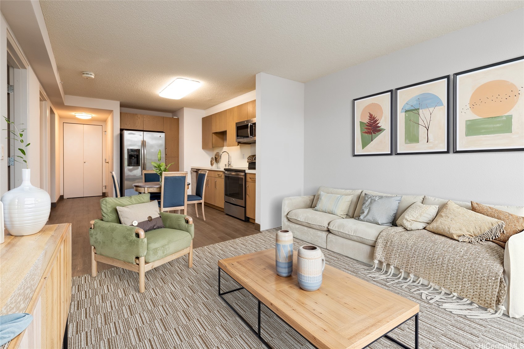 Honolulu, Hawaii, 96825, United States, 2 Bedrooms Bedrooms, ,2 BathroomsBathrooms,Residential,For Sale,1875289