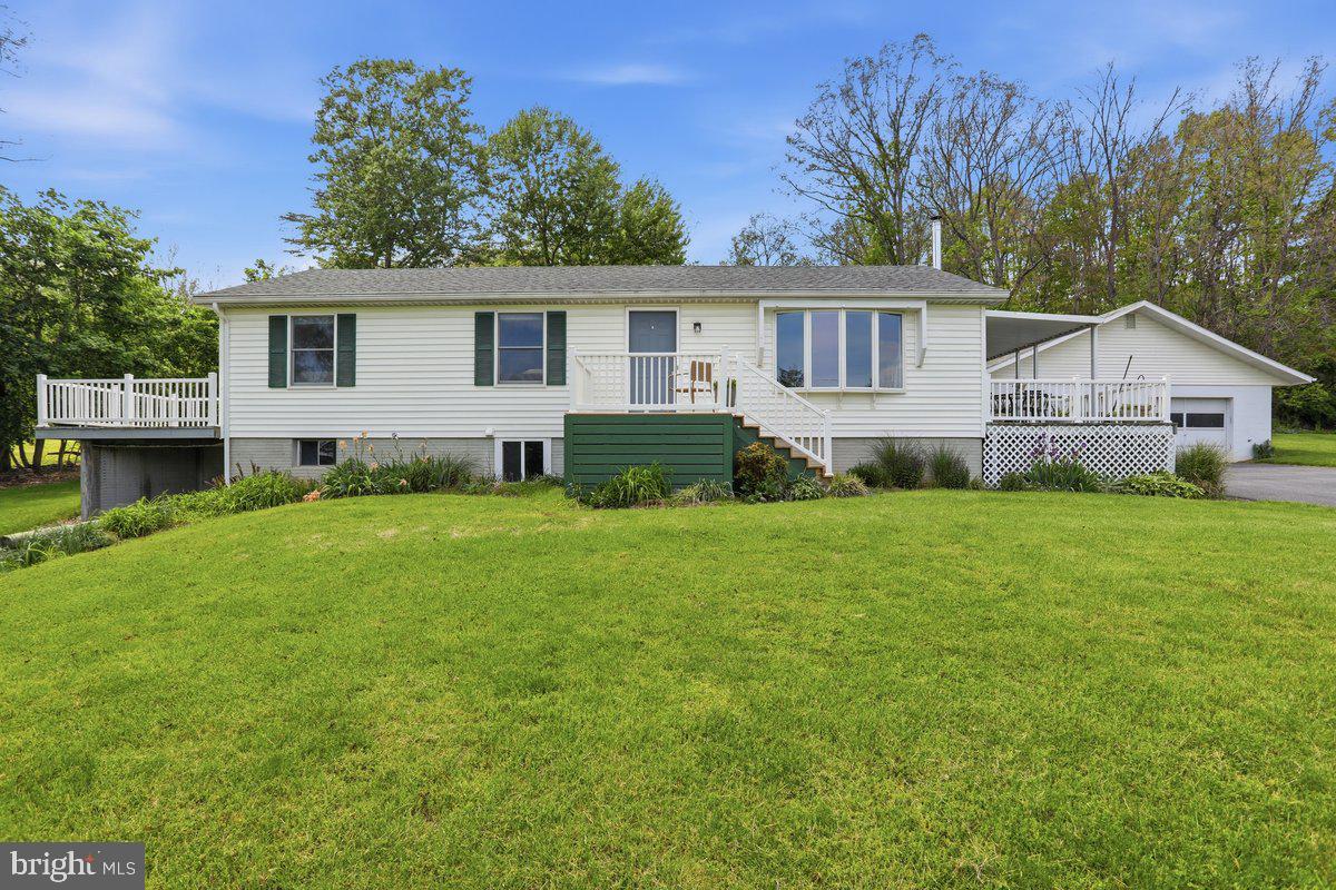 Hedgesville, West Virginia, 25427, United States, 3 Bedrooms Bedrooms, ,1 BathroomBathrooms,Residential,For Sale,2019331