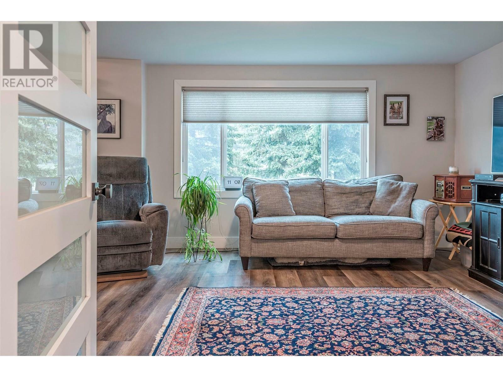 FALKLAND, British Columbia, V0E 1W0, CA, 3 Bedrooms Bedrooms, ,2 BathroomsBathrooms,Residential,For Sale,1836666