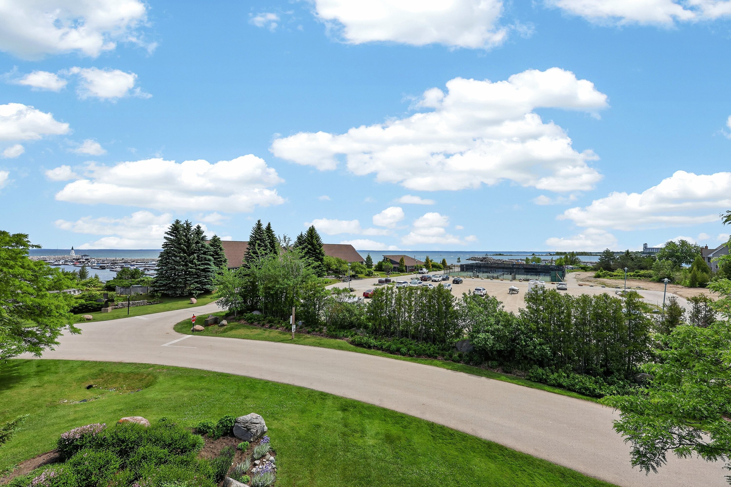  Elevated Waterfront Living - 物件實景