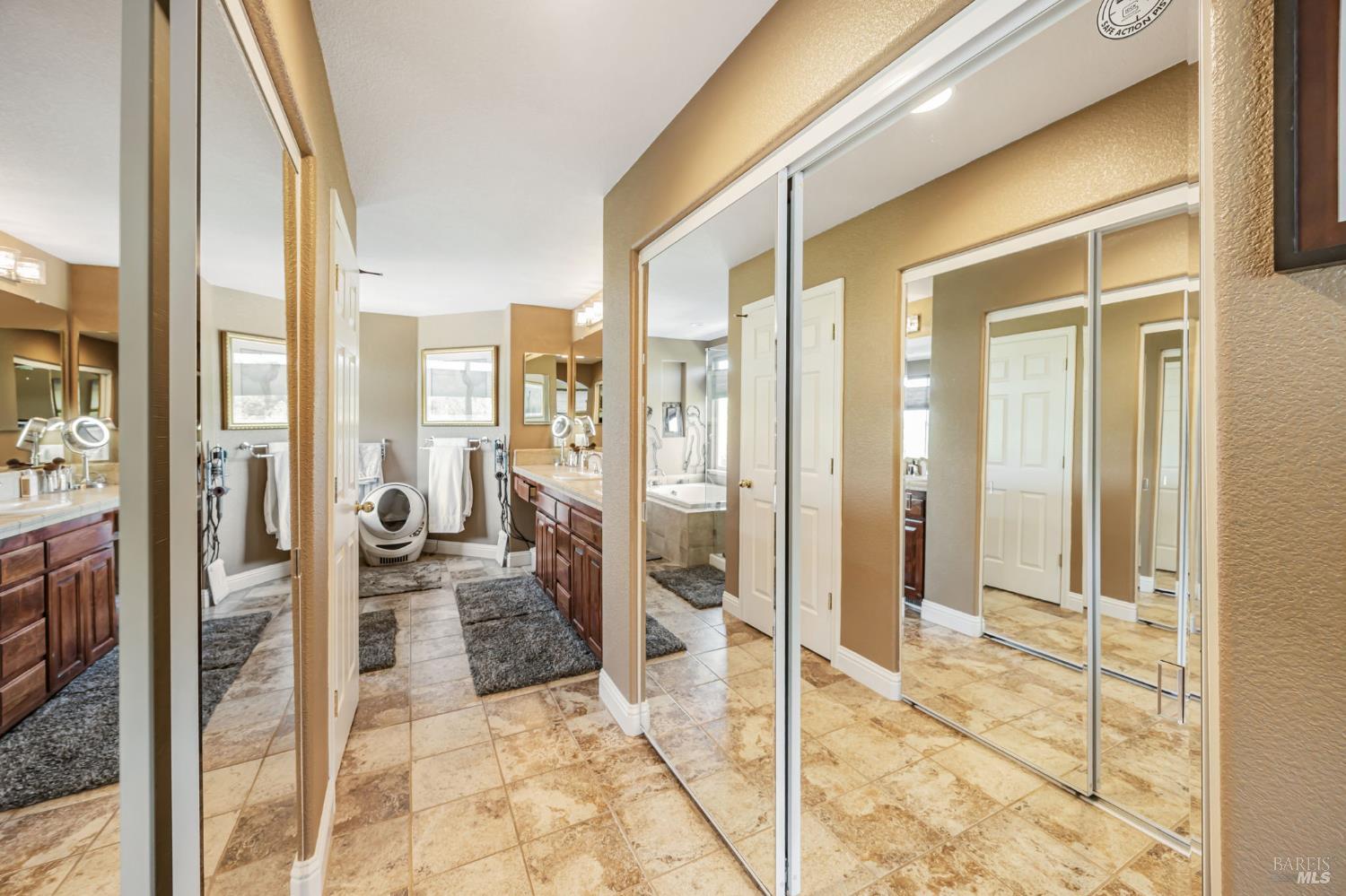 Windsor, California, 95492, United States, 4 Bedrooms Bedrooms, ,3 BathroomsBathrooms,Residential,For Sale,1942118
