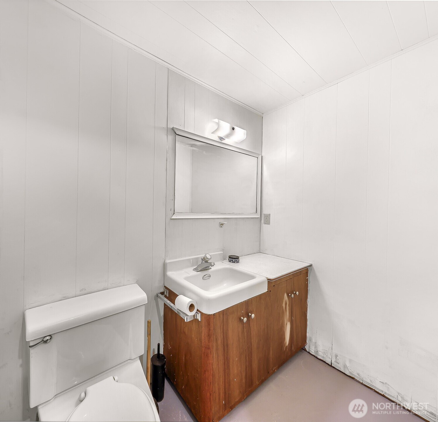 Blaine, Washington, 98230, United States, 4 Bedrooms Bedrooms, ,2 BathroomsBathrooms,Residential,For Sale,1939875