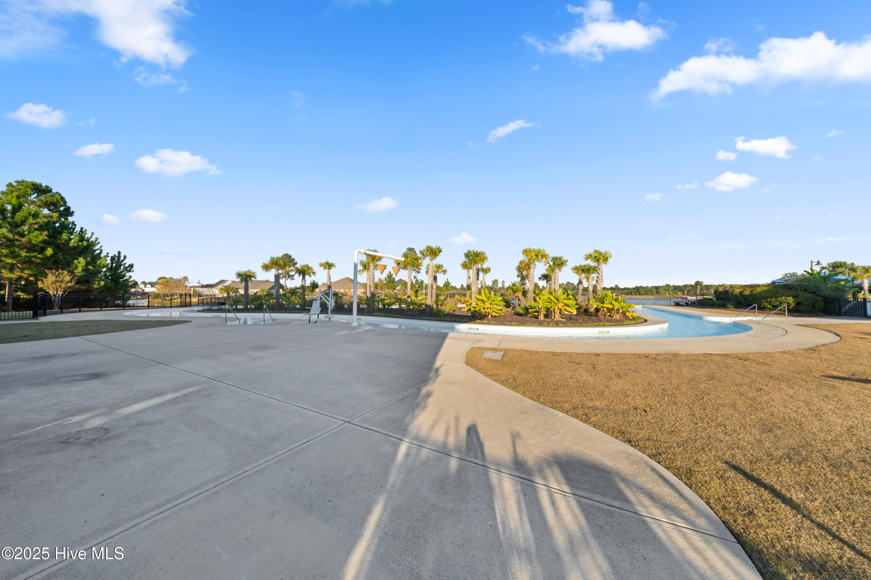 Leland, North Carolina, 28451, United States, 4 Bedrooms Bedrooms, ,3 BathroomsBathrooms,Residential,For Sale,1994619