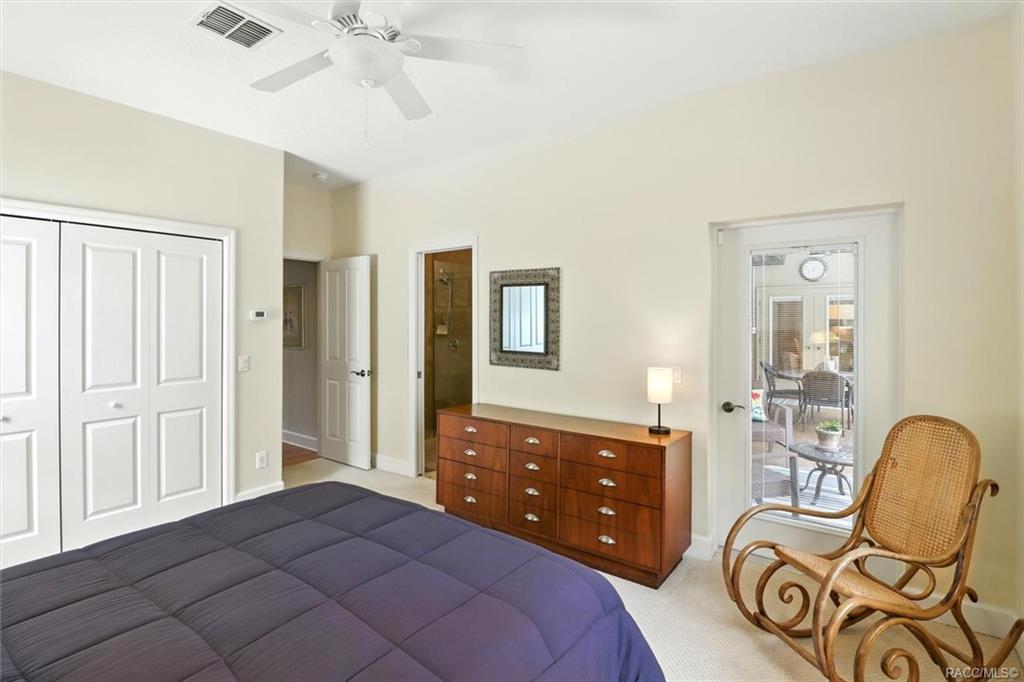 Homosassa, Florida, 34446, United States, 4 Bedrooms Bedrooms, ,4 BathroomsBathrooms,Residential,For Sale,1934205
