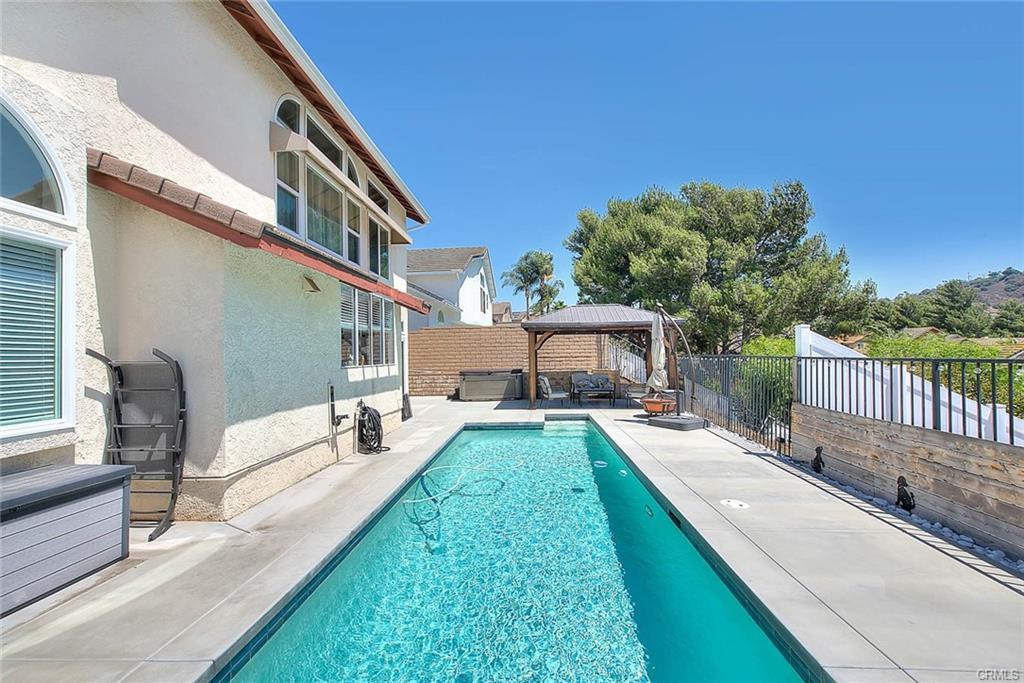 Corona, California, 92882, United States, 4 Bedrooms Bedrooms, ,3 BathroomsBathrooms,Residential,For Sale,1906086