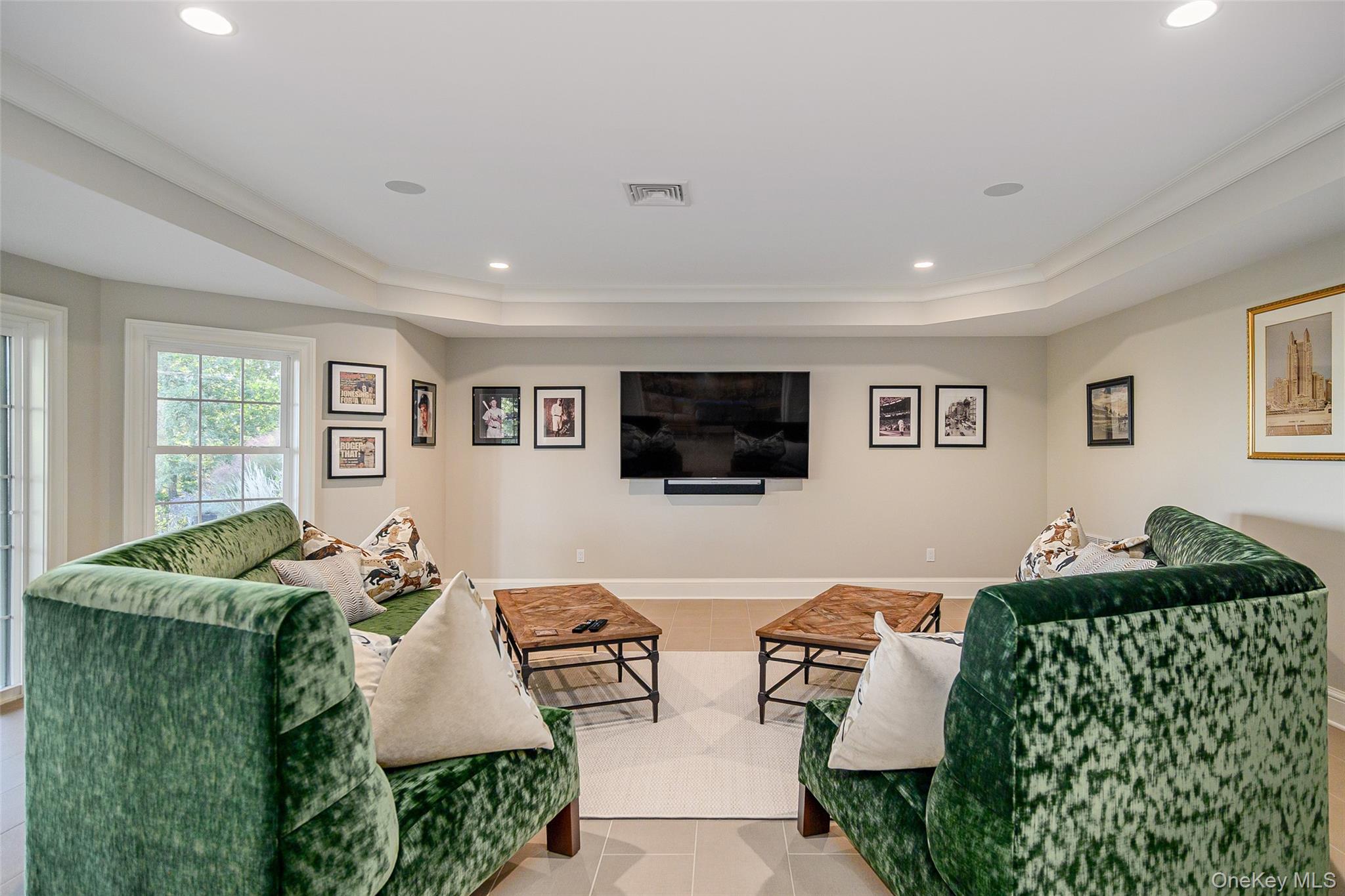 Call Listing Agent, Connecticut, 06812, United States, 5 Bedrooms Bedrooms, ,6 BathroomsBathrooms,Residential,For Sale,1991031