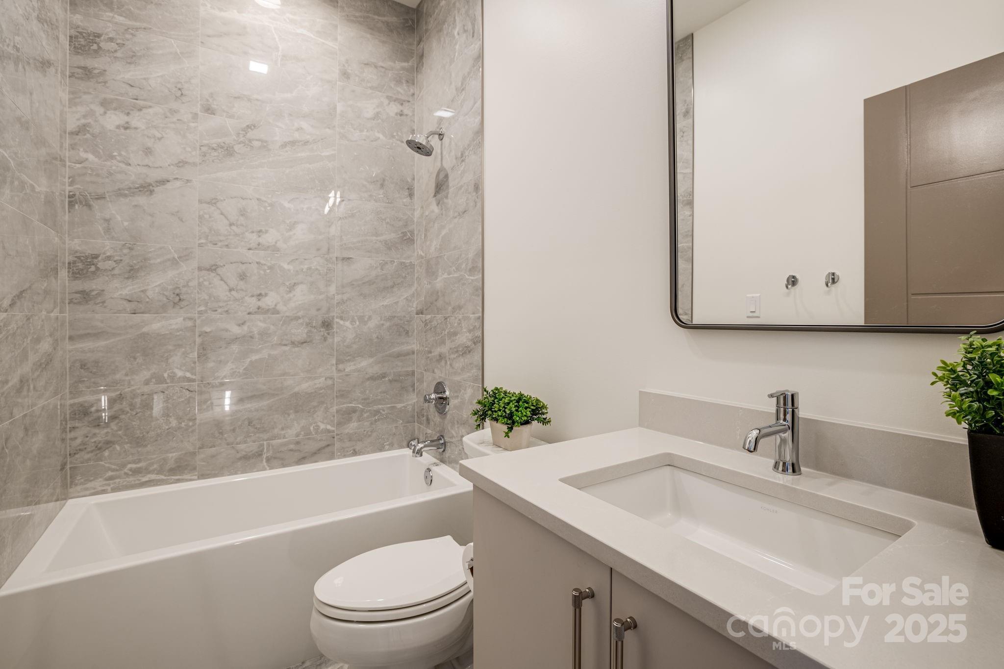 Brevard, North Carolina, 28712, United States, 2 Bedrooms Bedrooms, ,3 BathroomsBathrooms,Residential,For Sale,1778053
