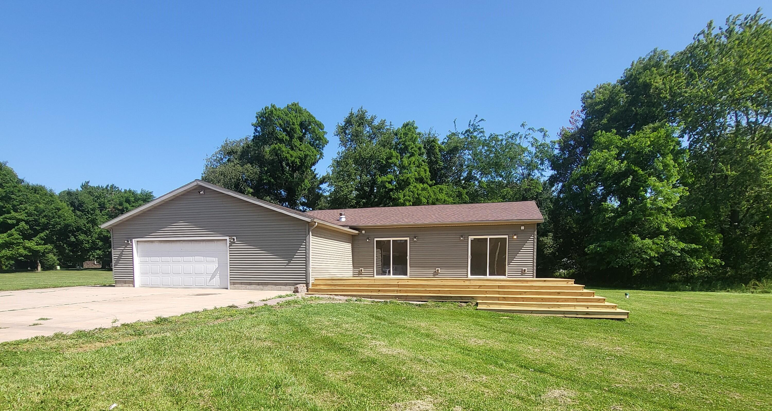 Three Oaks, Michigan, 49128, United States, 3 Bedrooms Bedrooms, ,2 BathroomsBathrooms,Residential,For Sale,1806121
