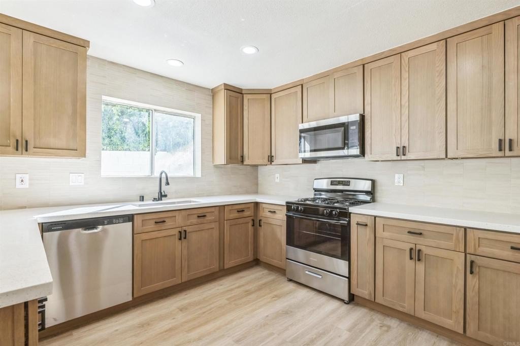Palm Desert, California, 92260, United States, 3 Bedrooms Bedrooms, ,3 BathroomsBathrooms,Residential,For Sale,1819702