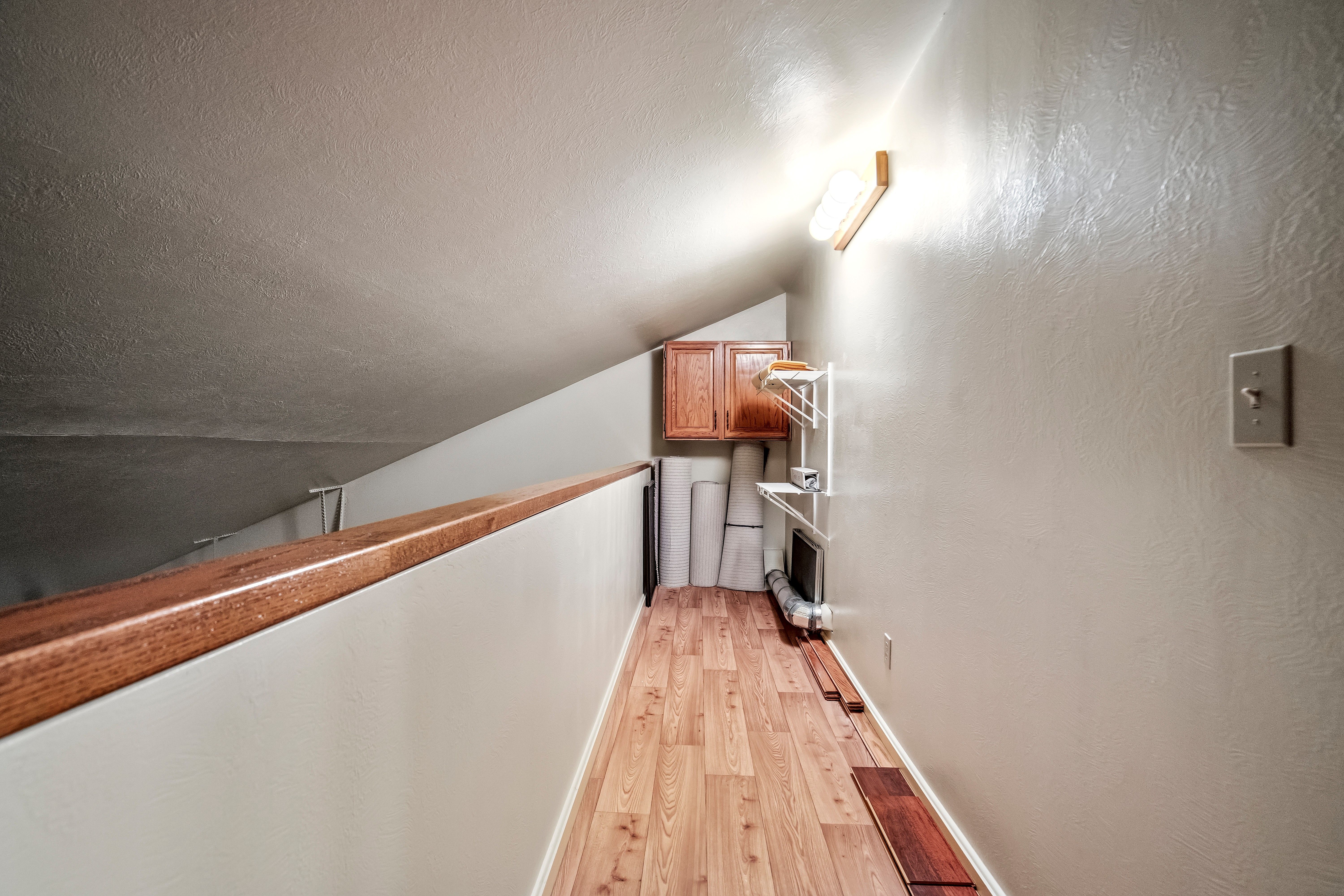  Elevated Townhome Living in a Park-Like Setting - 物件實景