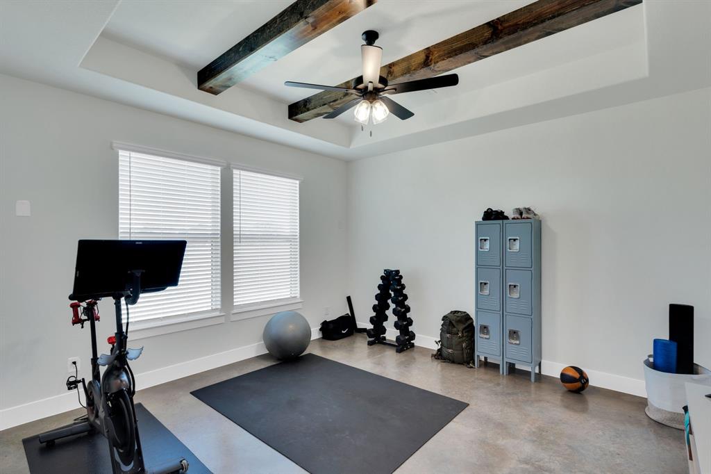 Waxahachie, Texas, 75167, United States, 4 Bedrooms Bedrooms, ,2 BathroomsBathrooms,Residential,For Sale,1975202