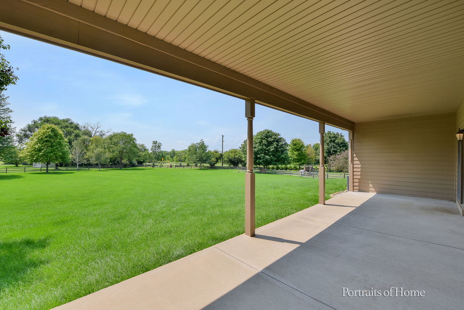 Yorkville, Illinois, 60560, United States, 5 Bedrooms Bedrooms, ,4 BathroomsBathrooms,Residential,For Sale,1940402