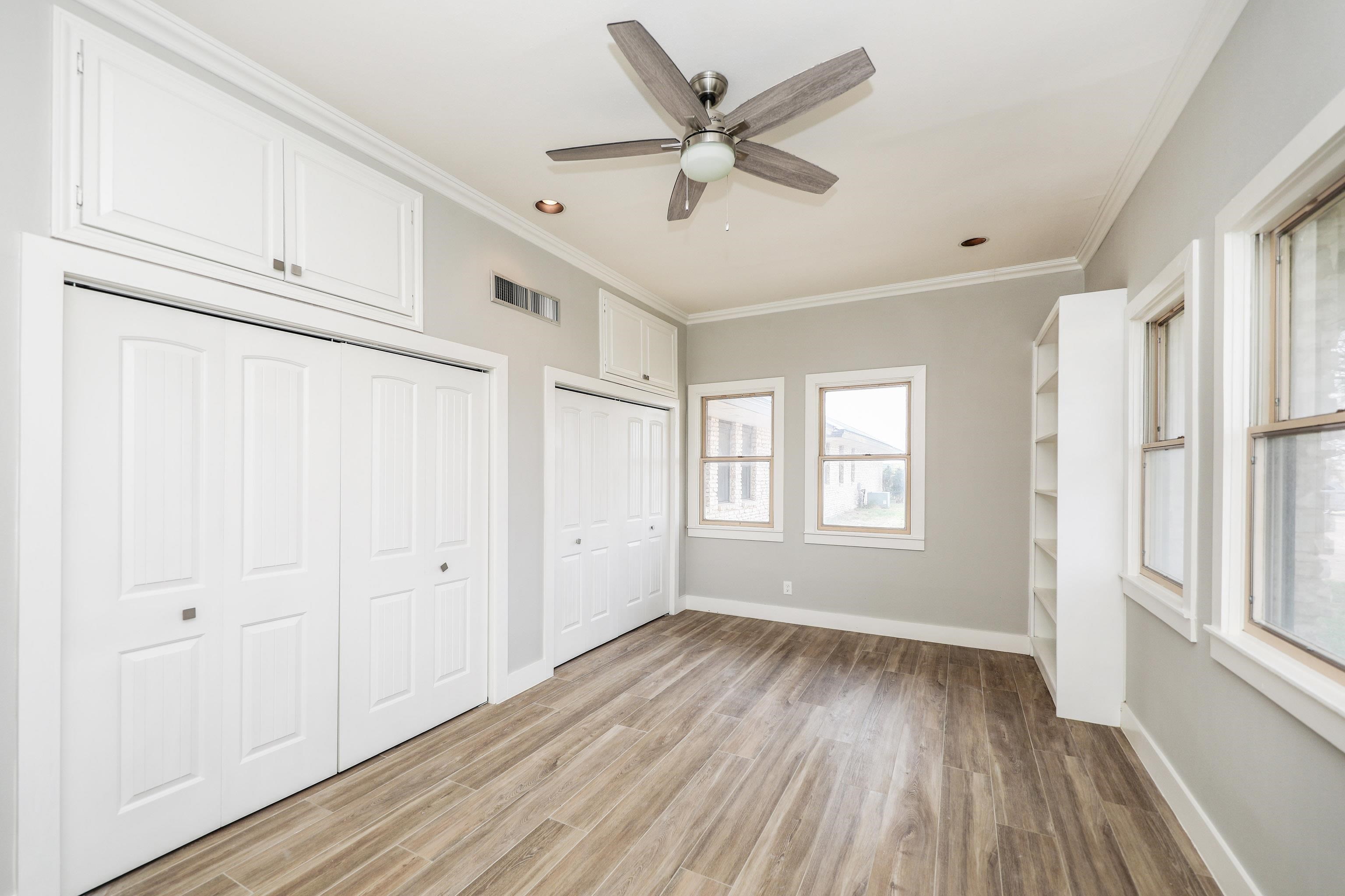 LAREDO, Texas, 78040, United States, 3 Bedrooms Bedrooms, ,3 BathroomsBathrooms,Residential,For Sale,1868916