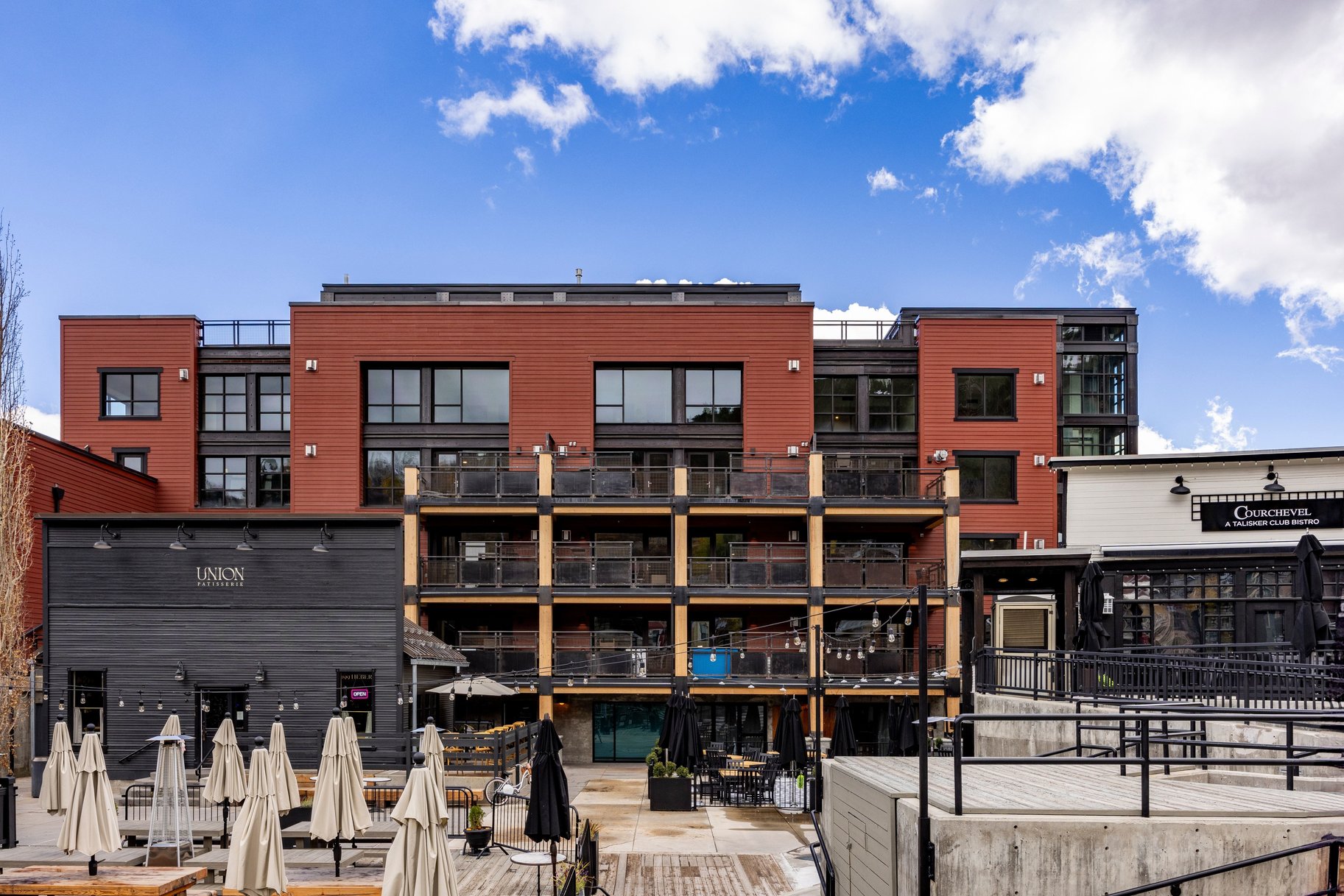  Full-Floor Old Town Penthouse – Fractional or Whole - 物件實景