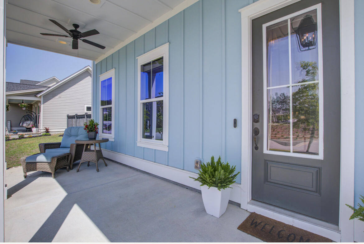 Summerville, South Carolina, 29486, United States, 3 Bedrooms Bedrooms, ,4 BathroomsBathrooms,Residential,For Sale,1770672