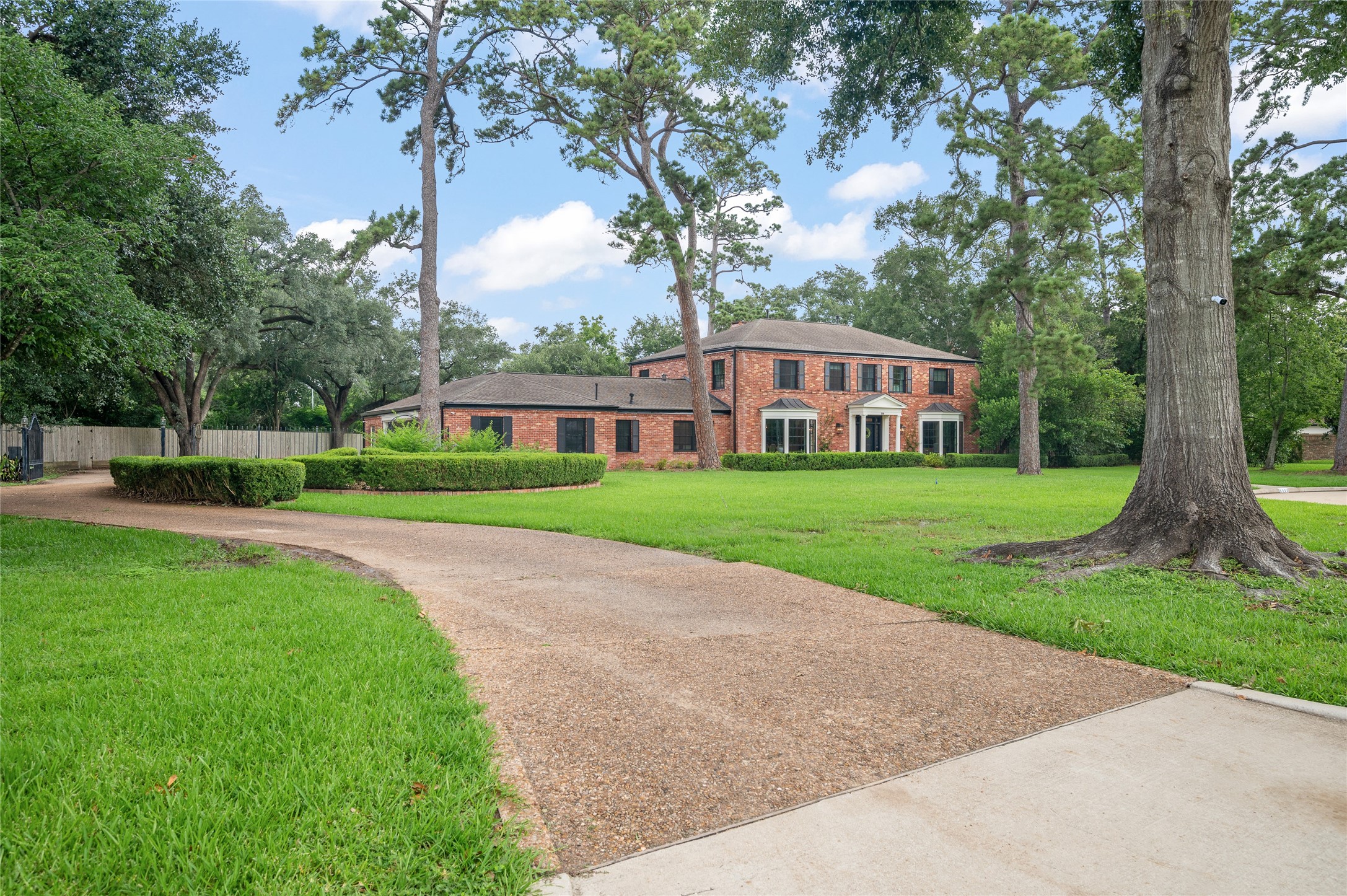  5360 Spring Park Street - 物件實景