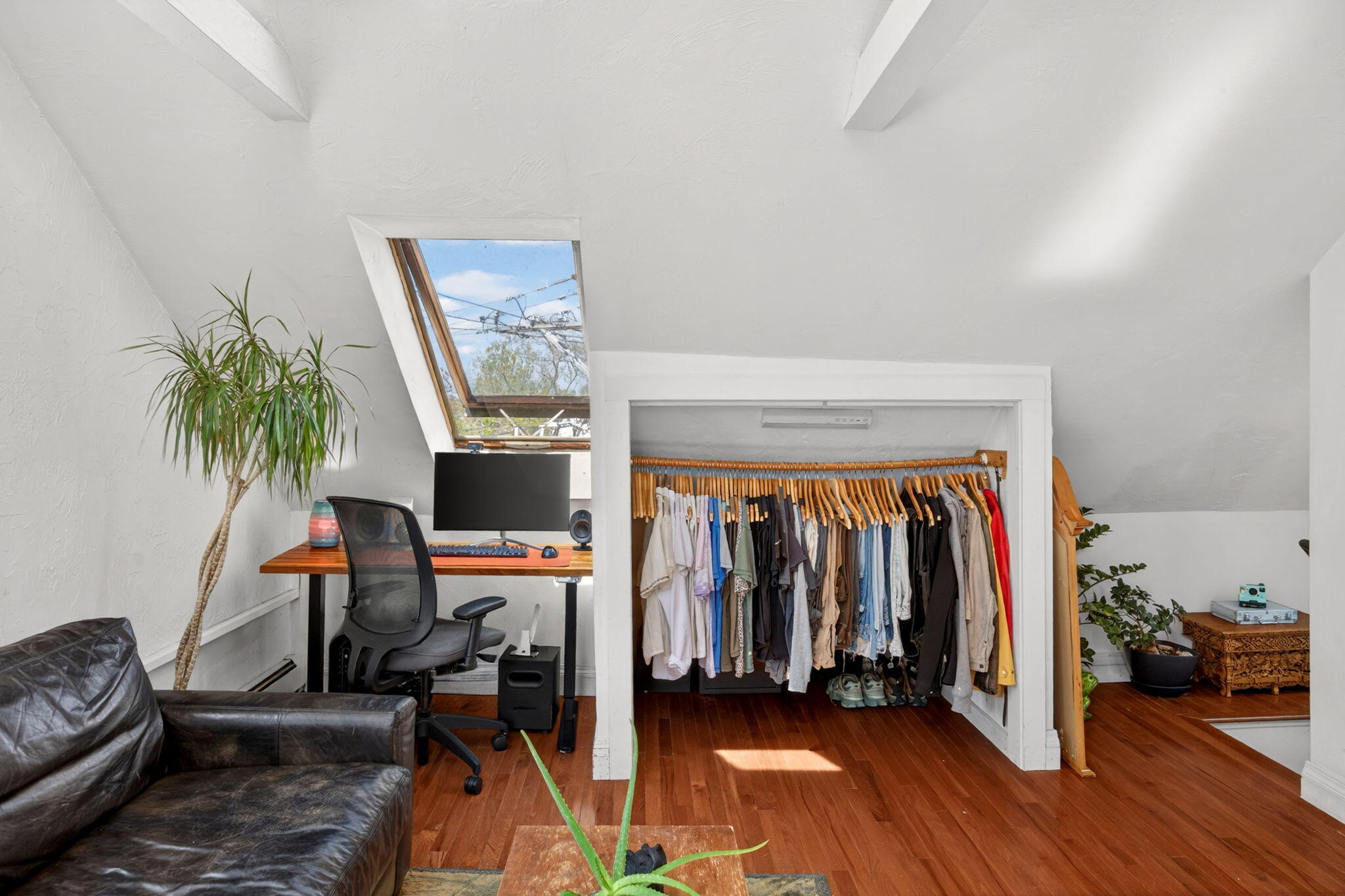  Above It All: A Skylit Penthouse at the Heart of Provincetown - 物件實景