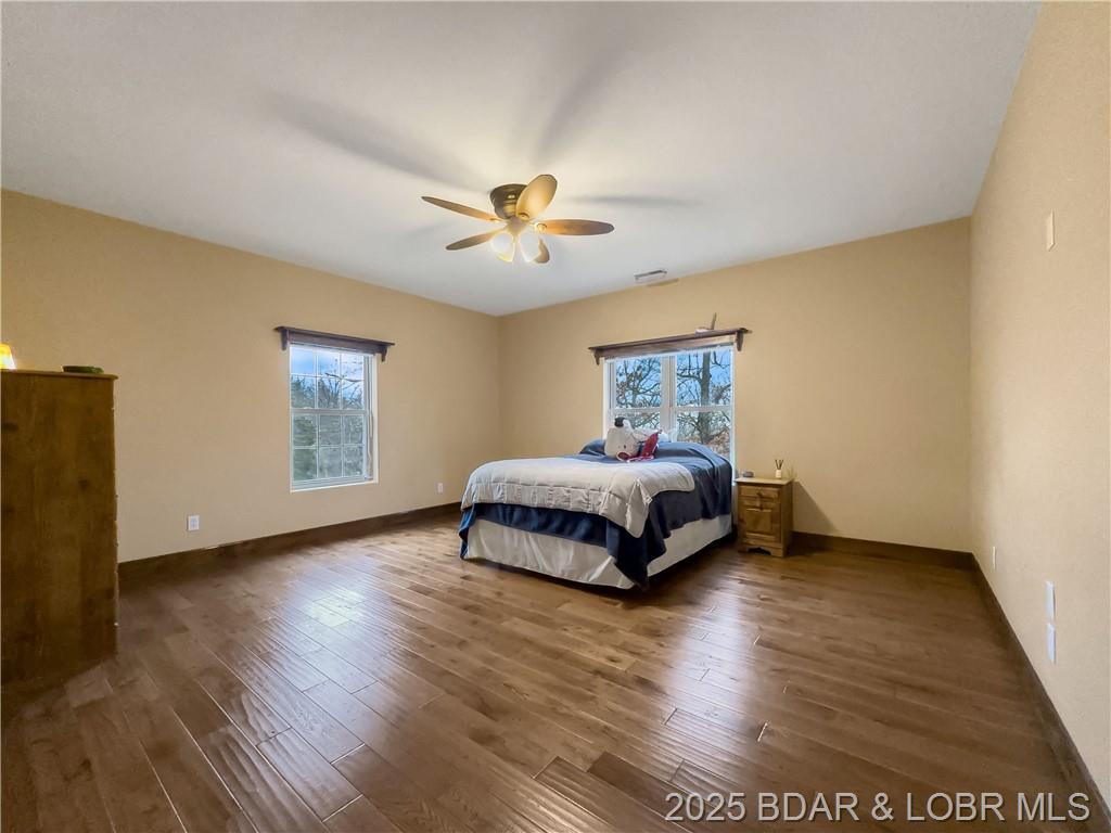 Camdenton, Missouri, 65020, United States, 4 Bedrooms Bedrooms, ,4 BathroomsBathrooms,Residential,For Sale,1805220
