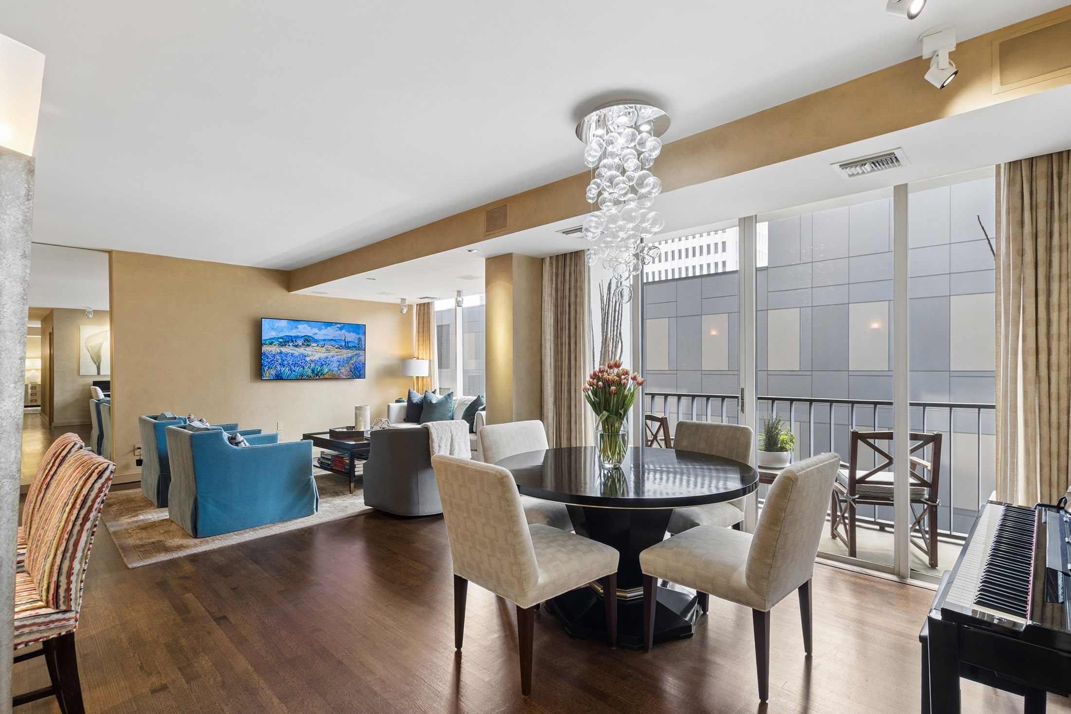  Embrace Midtown Living at Colony House - 物件實景