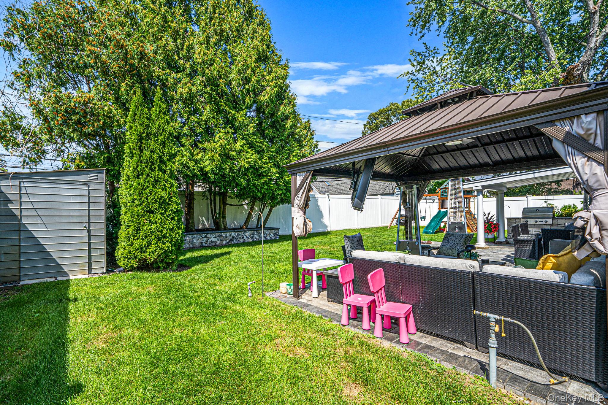  2115 Randall Avenue, East Meadow, NY, 11554 - 物件實景