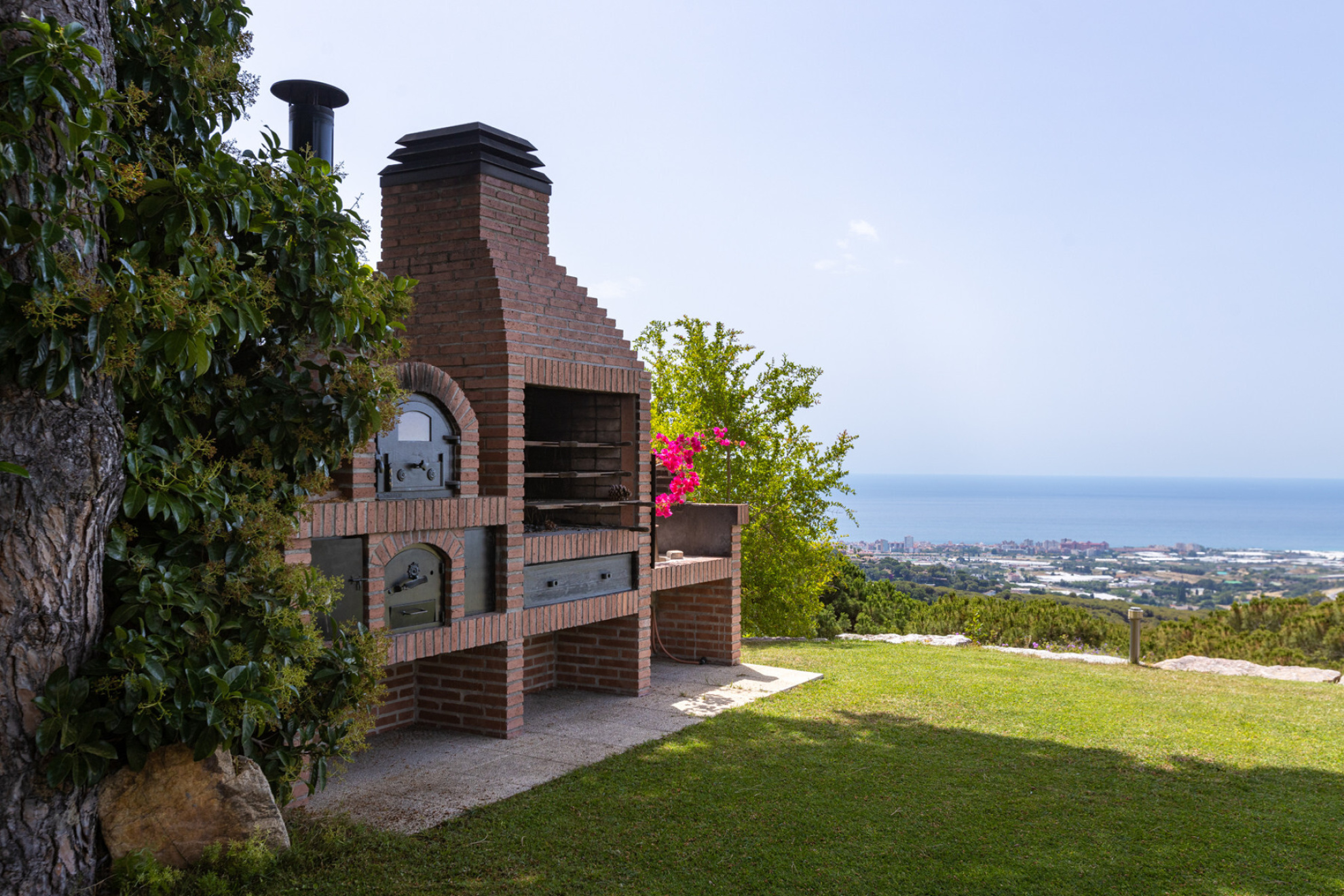  Villa with pool in an unbeatable location - 物件實景