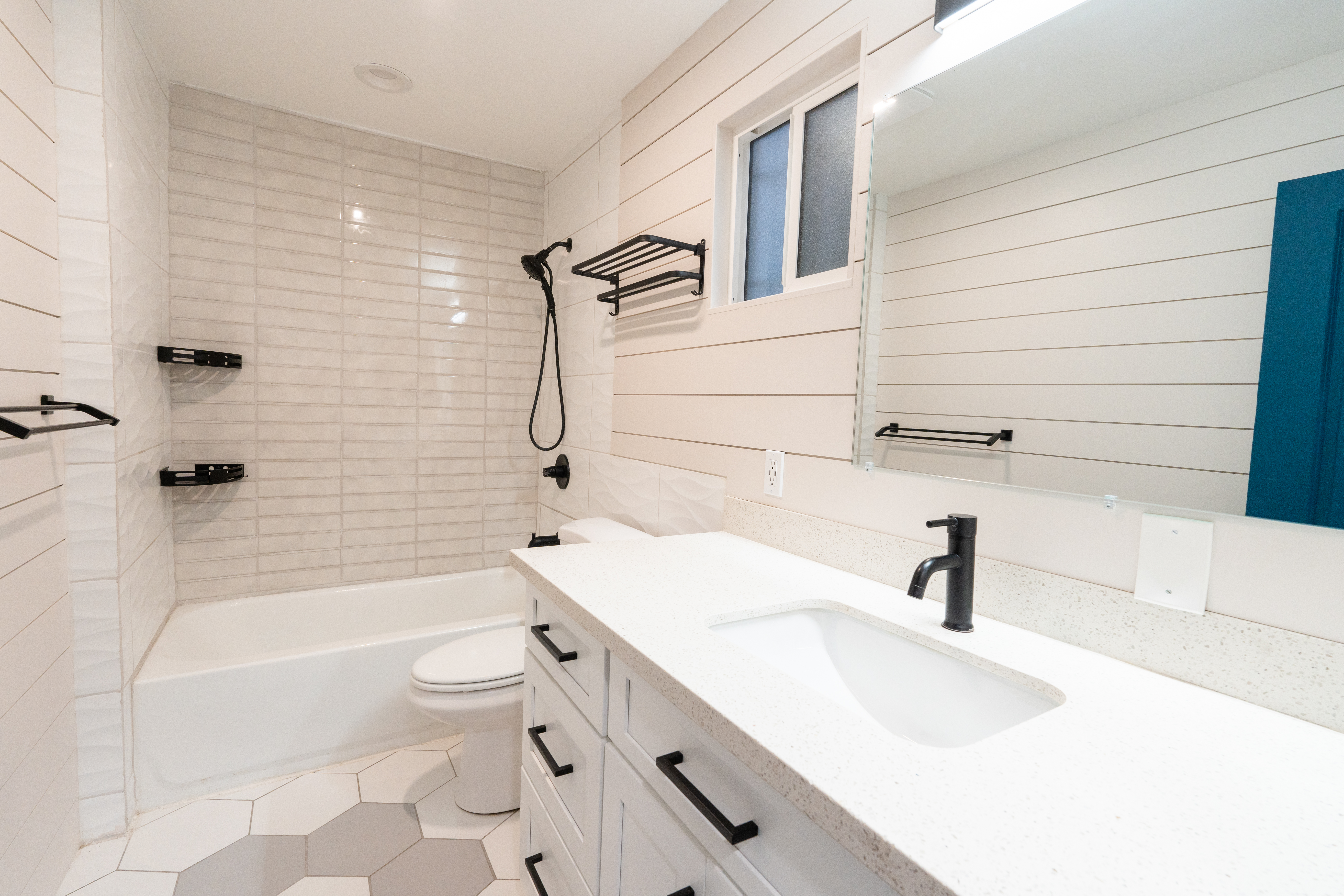  5604 South Manhattan Place, Los Angeles, CA 90062 - 物件實景