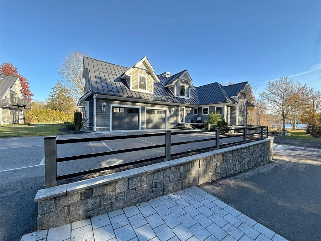 Carver, Massachusetts, 02330, United States, 5 Bedrooms Bedrooms, ,6 BathroomsBathrooms,Residential,For Sale,2005561