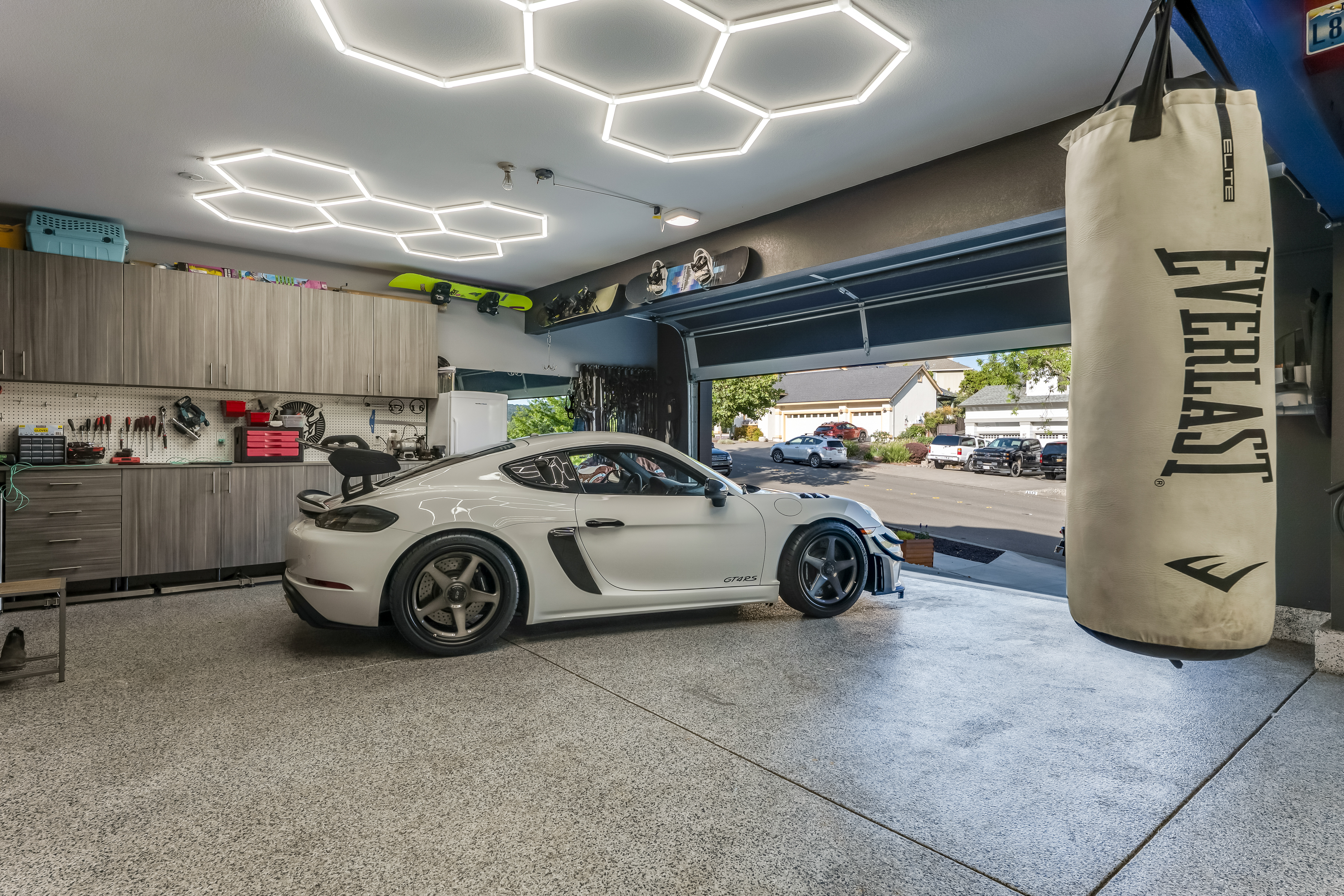  1515 San Ramon Way, Santa Rosa, CA 95409 - 物件實景