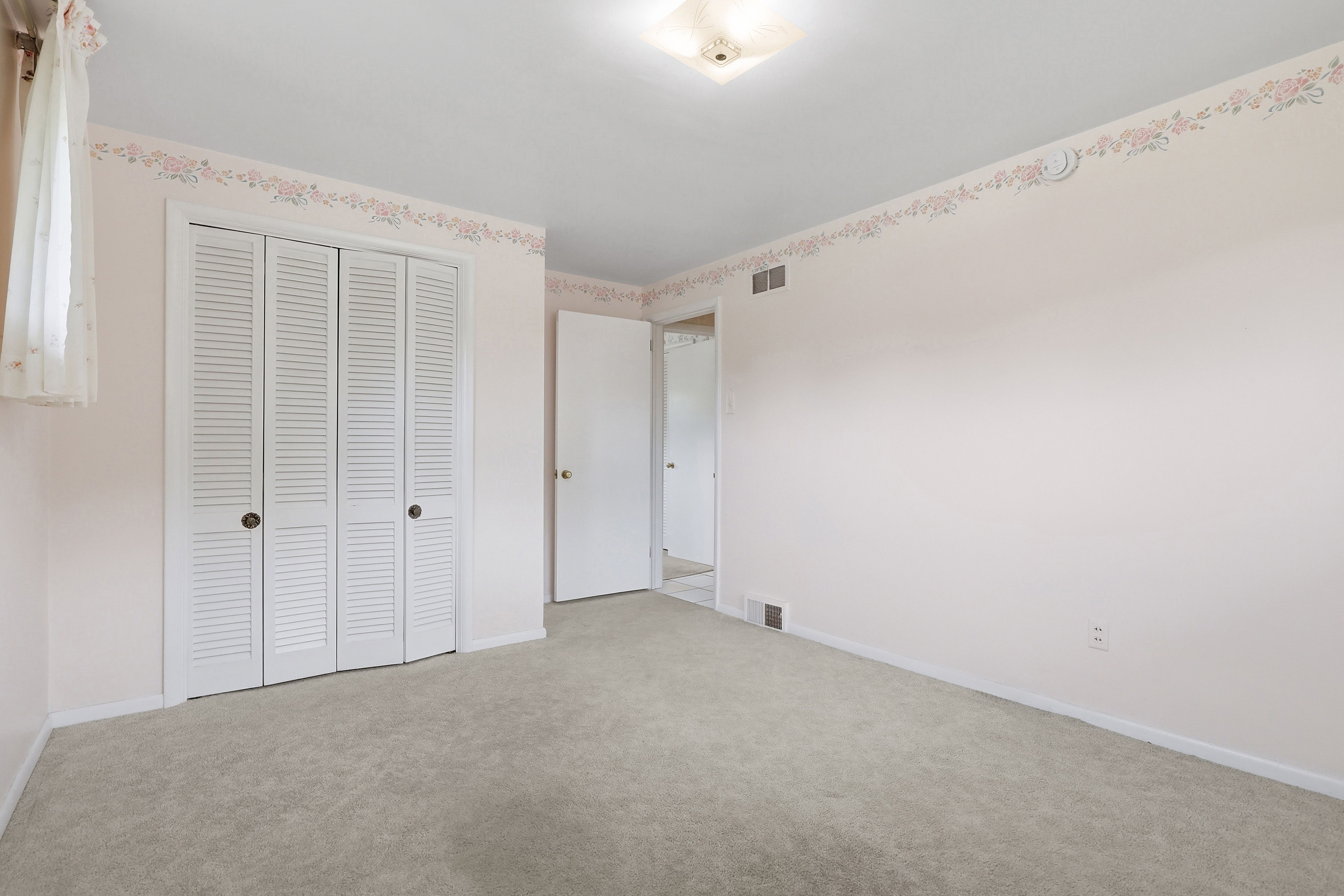  2219 Fawcett Avenue, White Oak, PA 15131 - 物件實景